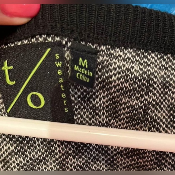 Houndstooth Print Sz Medium Black & White Sweaterdress - Picture 2 of 5